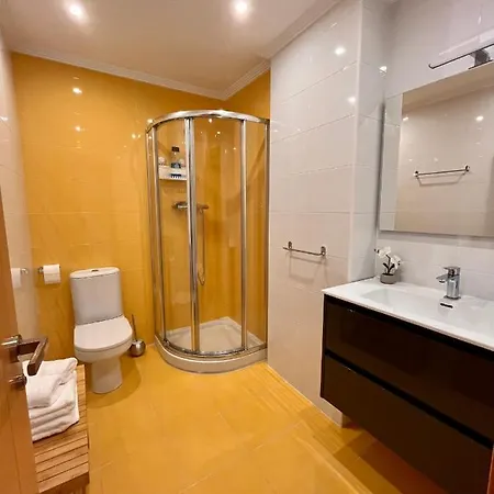 Апартаменты Atuaire La Catedral En El Salon Parking Incluido Бургос