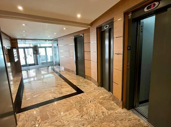 Appartamento Atuaire La Catedral En El Salon Parking Incluido Burgo