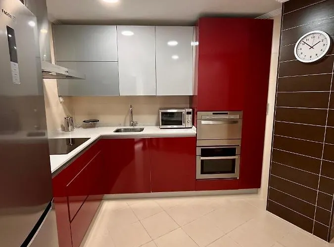 Atuaire La Catedral En El Salon Parking Incluido Appartamento Burgo