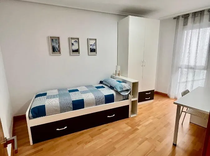 Atuaire La Catedral En El Salon Parking Incluido